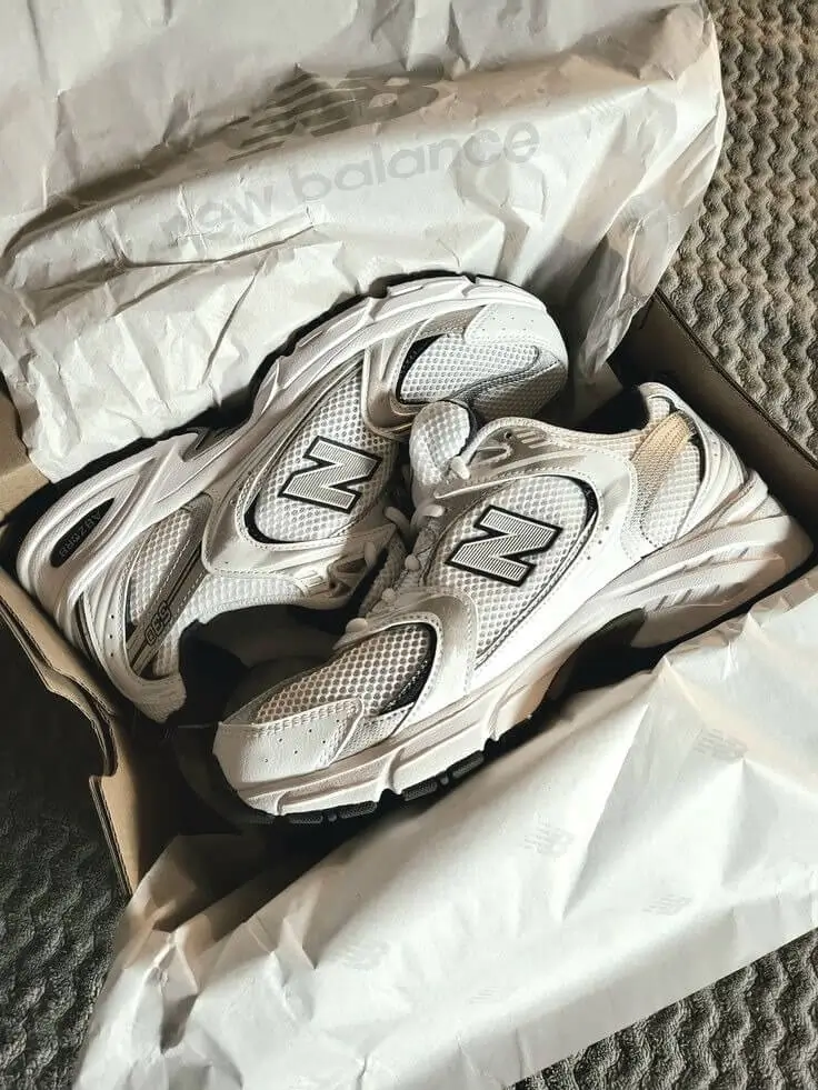 Zamansız Tasarım New Balance 530 ile Retro ve Modern Tarz Bir Arada